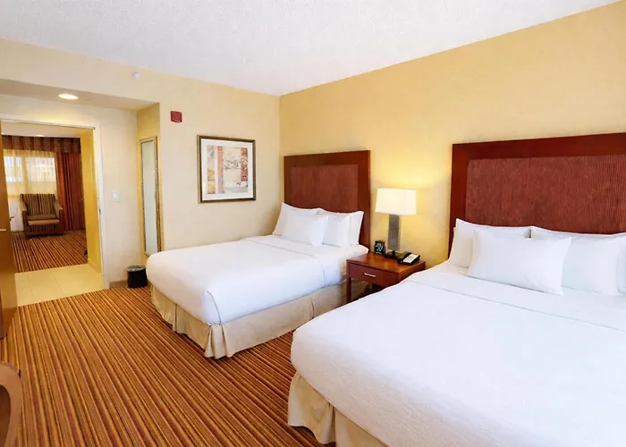 Embassy Suites By Hilton Norman Hotel & Conference Center